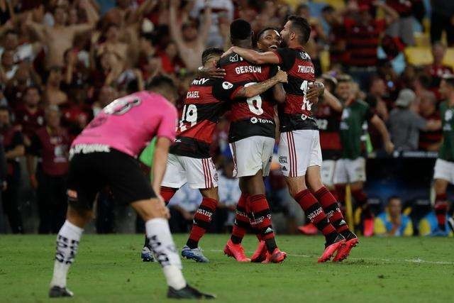 111104t9xphf.jpg 111104t9xphf.jpg