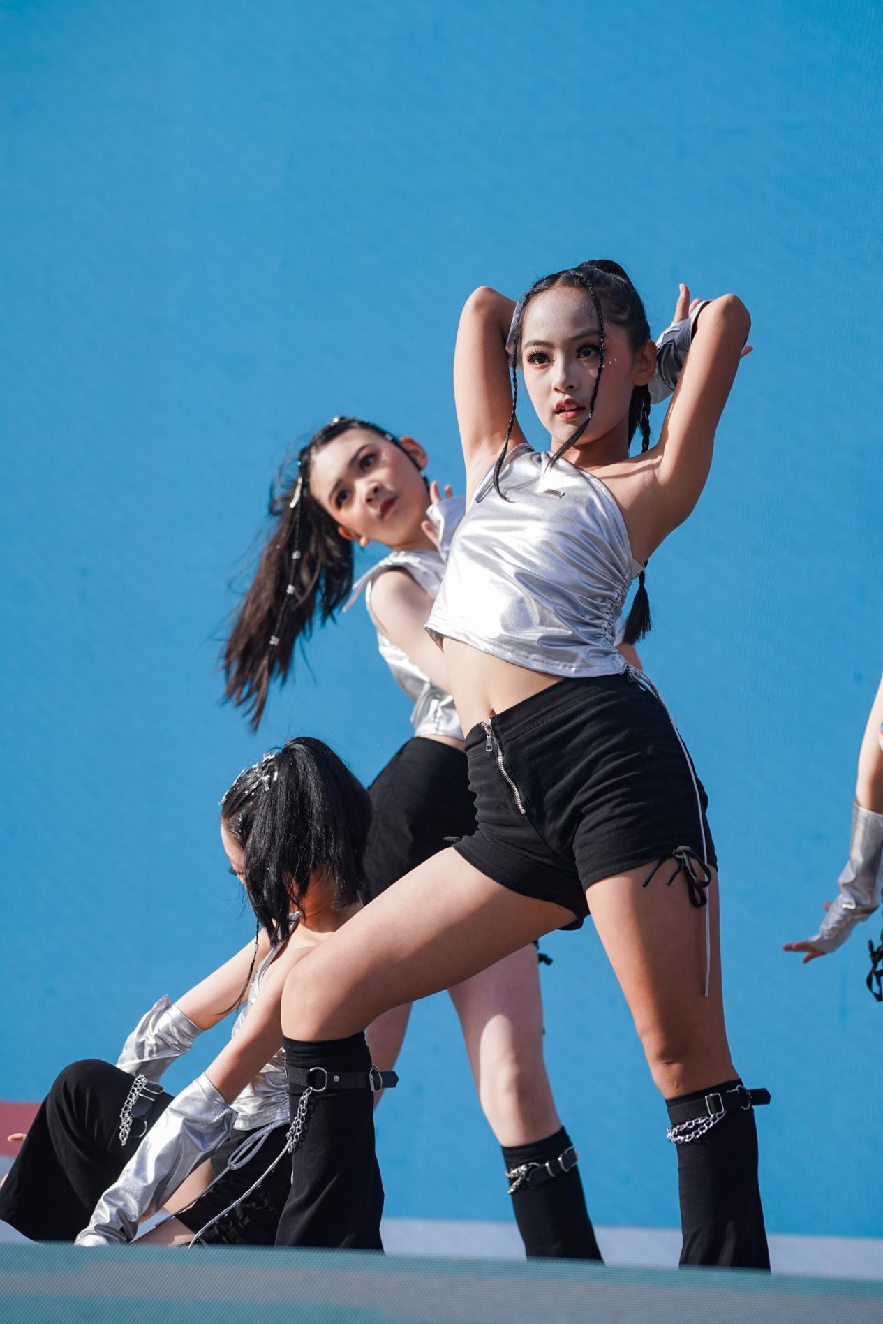 微信图片_20251026161537_8_1400